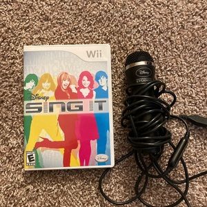 Wii Sing It Game & Microphone